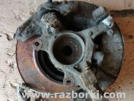 Цапфа передняя левая для Toyota Corolla E120 (08.2000-02.2007) Киев 4321202080