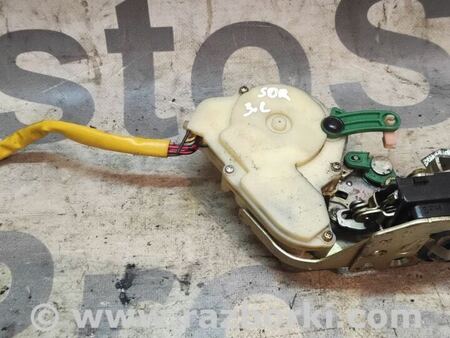 Замок двери задней левой для KIA Sorento Киев 814103E010