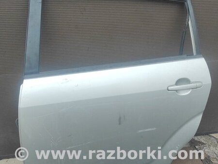 Дверь задняя левая для Toyota Corolla Verso (04.2004-03.2009) Киев 670040F010