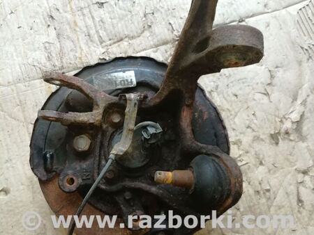 Цапфа задняя правая для Toyota Avensis T250 (02.2003-10.2009) Киев 4230405101