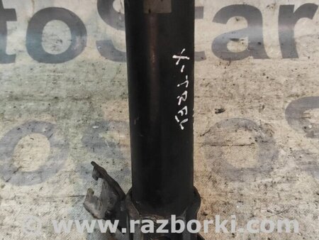Амортизатор передний левый для Nissan X-Trail T30 (2001-2008) Киев 543038H726