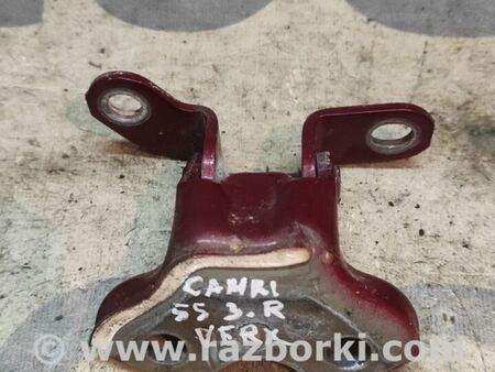 Петля двери задняя правая для Toyota Camry 50 XV55 (04.2014-07.2018)  Киев 6875006010