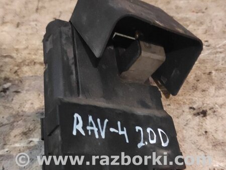 Блок предохранителей для Toyota RAV-4 (05-12) Киев 8262042040