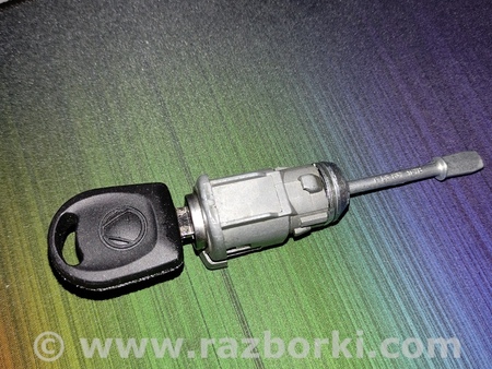 Личинка замка и ключ для Seat Cordoba Киев 6L4837167B 107837167P 6Q4837167