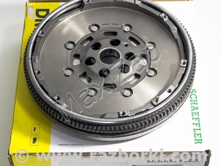 Демпфер для Audi (Ауди) A3 8P1, 8PA, 8P7 (03.2003-12.2013) Киев 03l105266e 415025010 