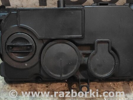 Клапанная крышка для Volkswagen Passat B6 (03.2005-12.2010) Киев 03G103475D