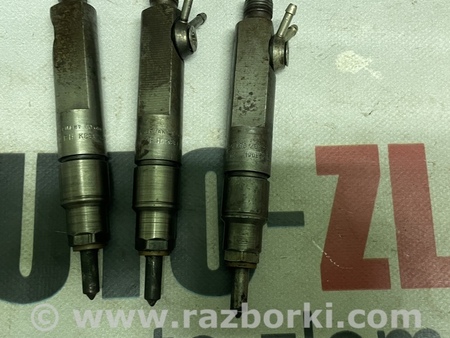 Форсунка топливная для Audi (Ауди) A6 C4 (06.1994-12.1997) Львов 046130201E