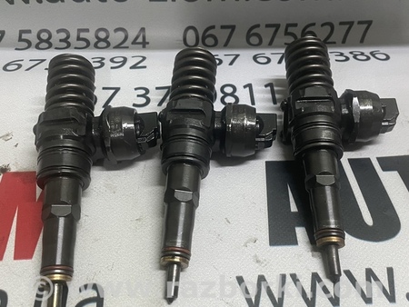 Форсунка топливная для Volkswagen T5 Transporter, Caravelle (10.2002-07.2015) Львов 038130073AJ