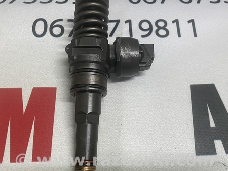 Форсунка топливная для Volkswagen Touareg  (10-17) Львов 070130073N
