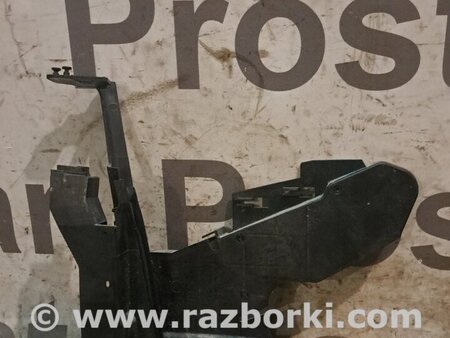 Кронштейн ручки для Ford Fusion 1 поколение (02-12) Киев 1673641