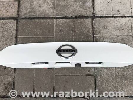 Накладка крышки багажника для Nissan Qashqai (07-14) Киев 90810 4ESXX 4ETXX 4EUXX
