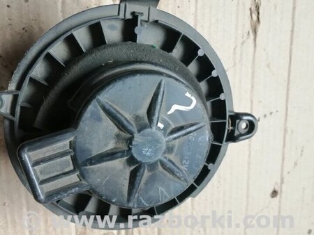 Мотор вентилятора печки для Suzuki SX4 Киев 7415080J10