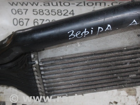 Радиатор интеркулера для Opel Zafira Львов 09192587