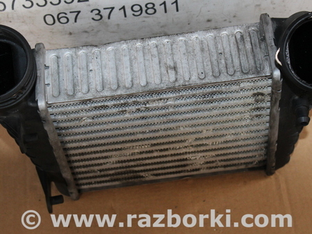 Радиатор интеркулера для Volkswagen Passat B5 (08.1996-02.2005) Львов 8D0145805C