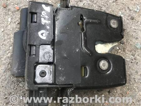 Замок крышки багажника для Nissan Qashqai (07-14) Киев 90502AV710 