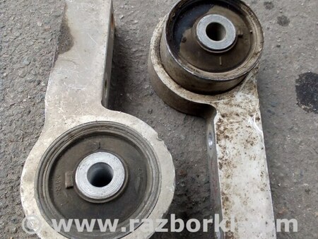 Сайлентблок для Honda Pilot 2 MR-V YF3/4 (2008-2015) Киев 51395-SZA-A05