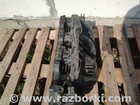 Впускной коллектор для Honda Civic 4D Киев 17100-RNA-AOO