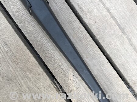 Поводок дворника для Honda CR-V Киев 76720-TLA-A01