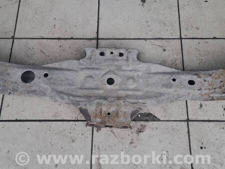 Балка задней подвески для Mazda 323 BH, BA (1994-2000) Киев BC1D28800B