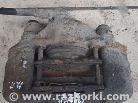 Суппорт передний правый для Mazda 323 BH, BA (1994-2000) Киев B4623398ZB