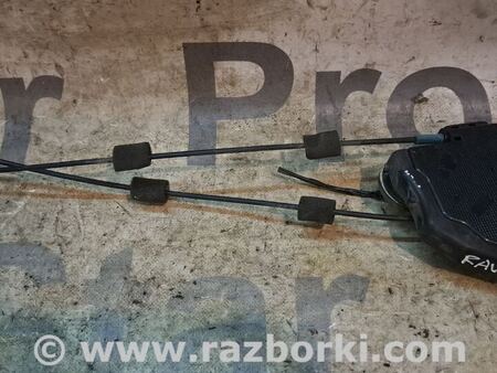Замок двери задней правой для Toyota RAV-4 (05-12) Киев 6905042021