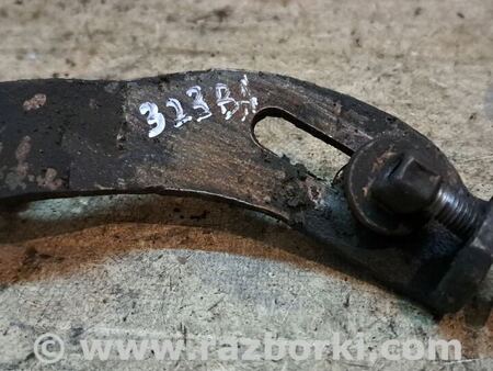 Кронштейн крепления ГУР для Mazda 323 BH, BA (1994-2000) Киев B4563260YB