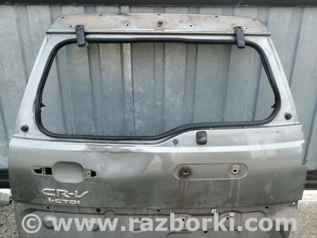 Крышка багажника для Honda CR-V (02-06) Киев 68100SKNE00ZZ