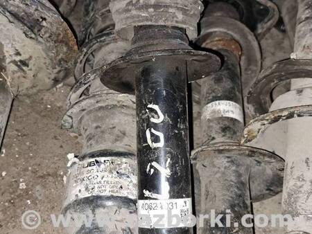 Амортизатор передний для Mitsubishi L200 (06-14) Киев 4062A031