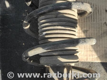 Пружина передняя для Volkswagen Passat B6 (03.2005-12.2010) Киев 3C0411105AA