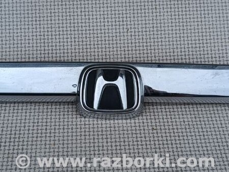 Накладка крышки багажника для Honda CR-V (02-06) Киев 74890-SWW-E012, 74890-SWW-E112