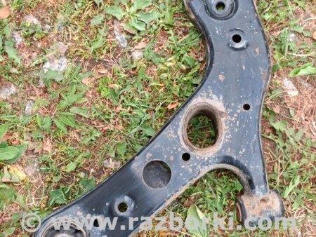 Рычаг передний правый для Toyota RAV-4 (13-15) Киев PS10921
