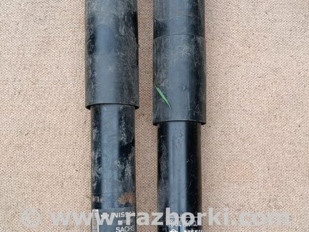 Стойки задние для Nissan Qashqai (07-14) Киев 56210-JD03A, 56210-JG02A 