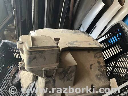 Корпус блока предохранителей для Volkswagen T5 Transporter, Caravelle (10.2002-07.2015) Киев 7H0907296A
