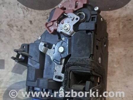 Замок двери передней правой для Skoda Fabia New Киев 3B1837016CE