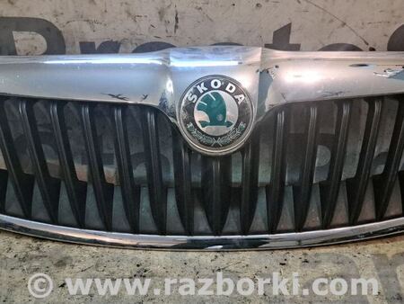 Решетка радиатора в сборе для Skoda Octavia A5 Киев 1Z0853661A739