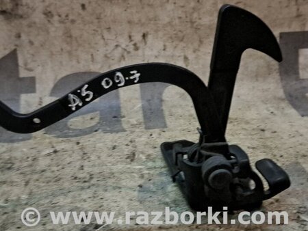 Замок капота для Skoda Octavia A5 Киев 1Z0823480F