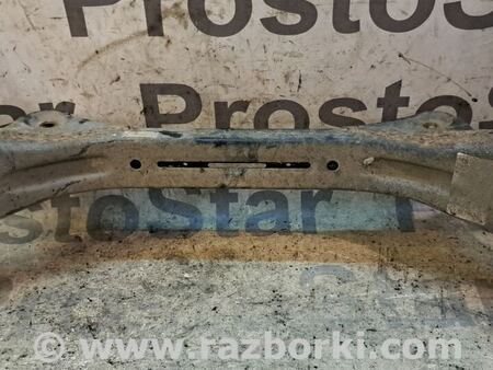 Балка задней подвески для KIA Carnival 2 (2006-2014) Киев 554104D200