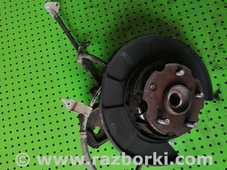 Кулак задний левый для Toyota RAV-4 (05-12) Киев 4230542020