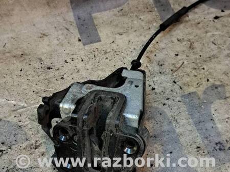 Замок двери задней правой для KIA Carnival 2 (2006-2014) Киев 814204D000