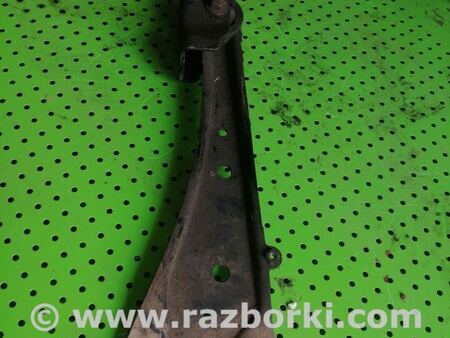 Рычаг задний продольный нижний левый для Toyota RAV-4 (05-12) Киев 4878042010