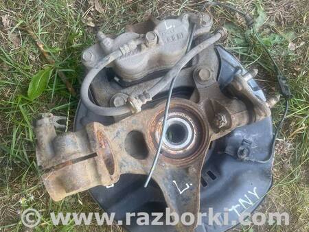 Цапфа передняя левая для Honda CR-V Киев 51216-TNY-A00