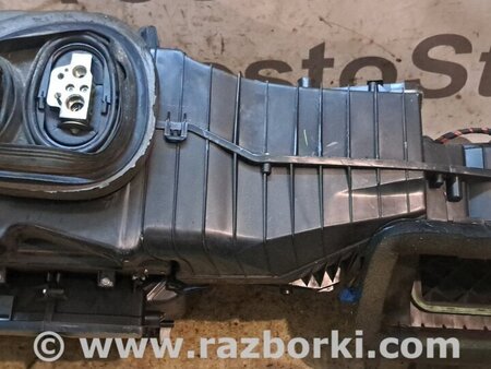 Корпус печки для Skoda Octavia A5 Киев 1Z1820003