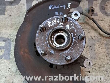 Цапфа передняя правая для Toyota RAV-4 (05-12) Киев 4321142060