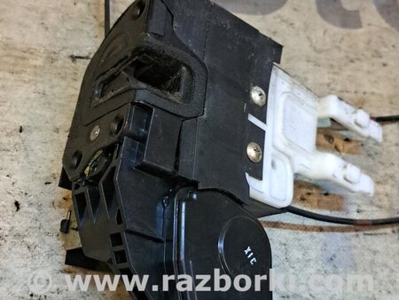Замок двери передней левой для Hyundai Santa Fe Киев 8131026021