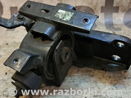 Подушка КПП для Toyota RAV-4 (05-12) Киев 1237226010