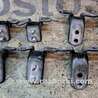 Петля двери передняя левая Toyota RAV-4 (00-05)