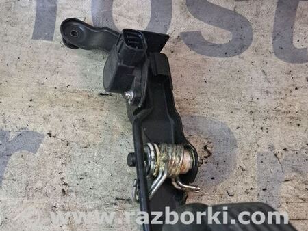 Электронная педаль газа для Toyota RAV-4 (00-05) Киев 7801042020
