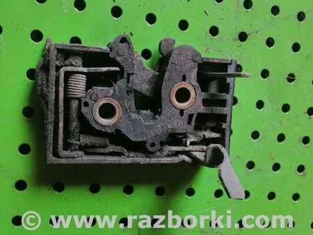 Замок двери задней левой для Seat Toledo Киев 1L0839015