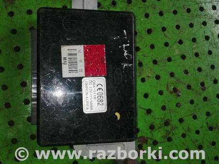 Блок комфорта для Hyundai Tucson (04-10) Киев 954002E240