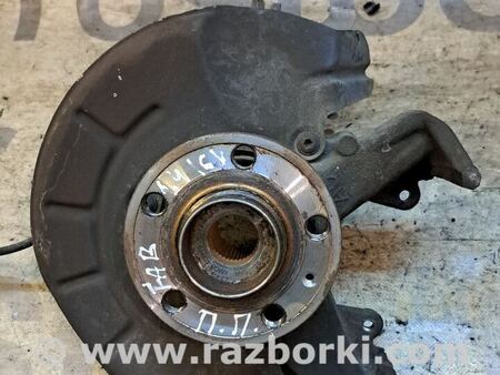 Цапфа передняя правая для Skoda Fabia New Киев 6Q0407256AC